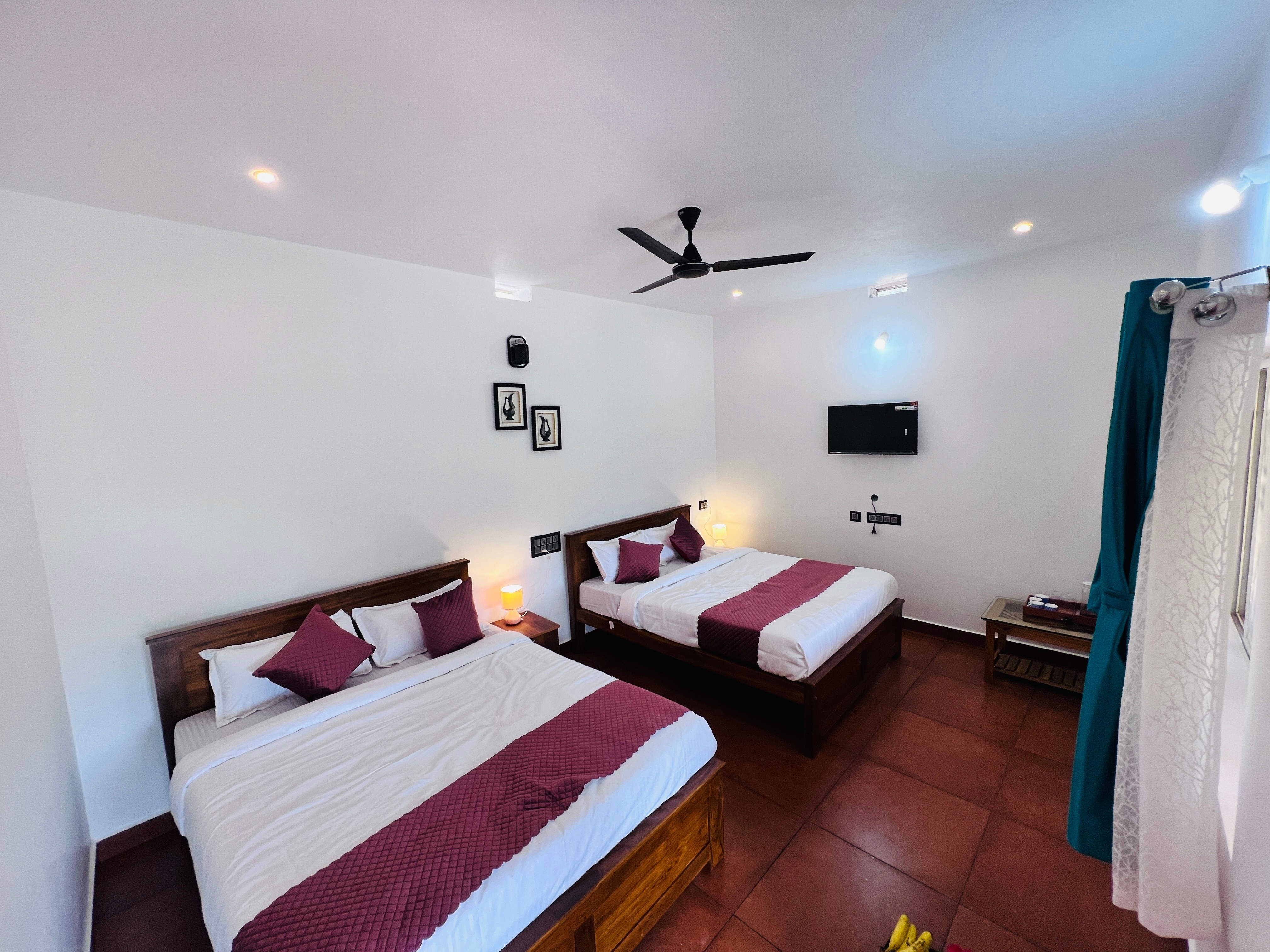 Anudinakuteera in Maragodu 4 bedrooms 4bathrooms - Tap to explore photos