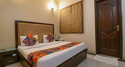 Via Happy Residency Room Type - Deluxe Room