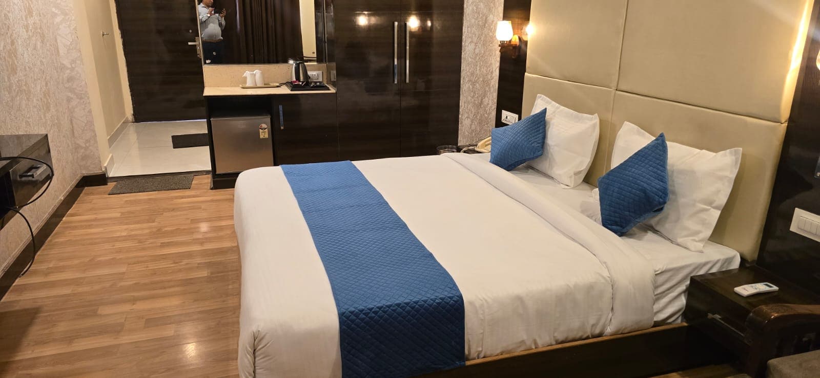 CHANAKYA HOTEL & RESTAURENT - Tap to explore photos