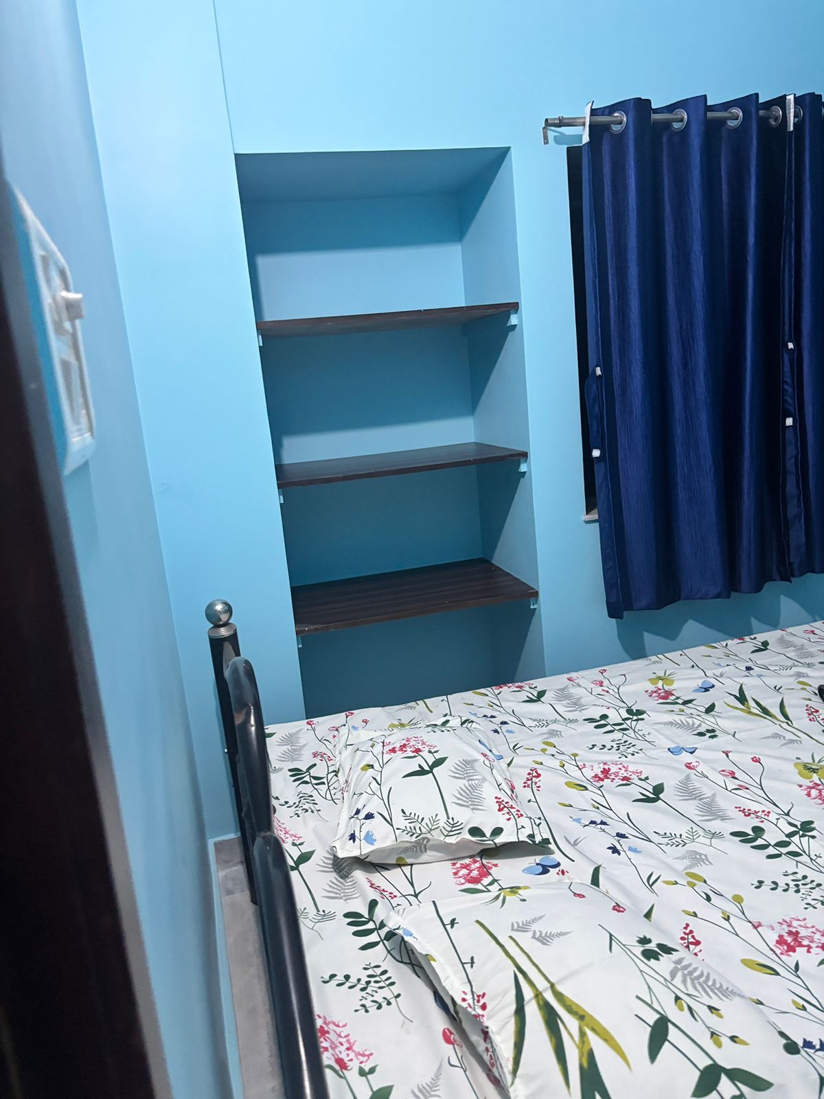 Lara home stay | Entire 1Bhk in Mukundapur - Tap to explore photos