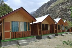 Jispa Diaries - Camps & Huts