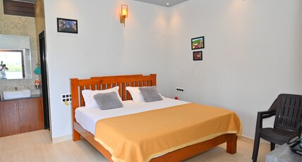 Gopi Abode Hampi Room Type - Deluxe Double Room