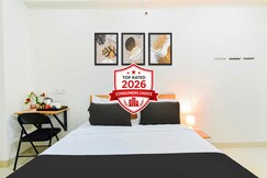 Super Townhouse Kokapet Near GAR