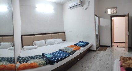 Hotel Gopuram Room Type - family room 2