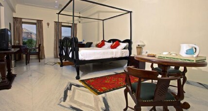 The Hadoti Palace Room Type - Deluxe Queen