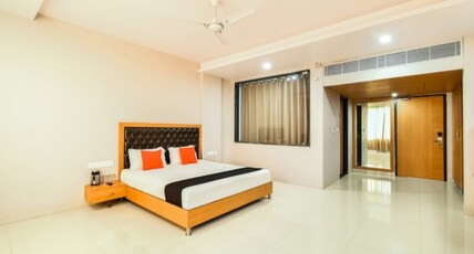 Hotel Royal Akshayam Room Type - Suite Room