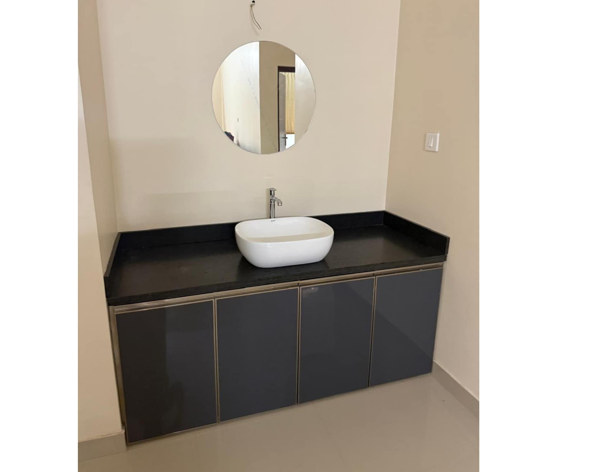 OceanPearl Regency - Tap to explore photos