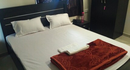 Hotel Honey Pune Room Type - Standard AC Room