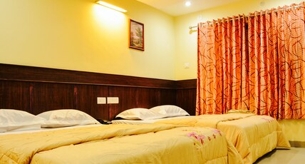 The Signature Inn Room Type - Four Bed Non AC Room
