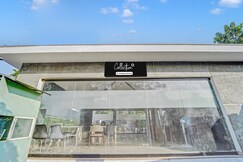 Collection O Kalady Near Airport