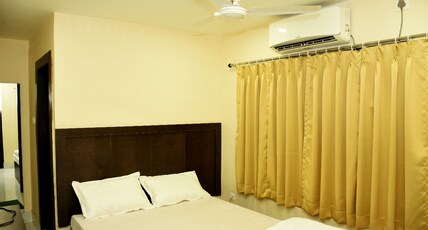 Hotel Maharaja Galaxy Room Type - Standard Double Room
