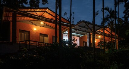 Coffee Gudda Resort Room Type - Hill View Queen room