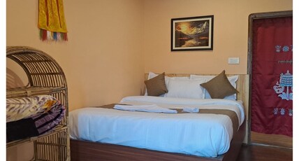 Pine View Nursery ( Cactus Garden ) Premium Cottage Room Type - Double bed