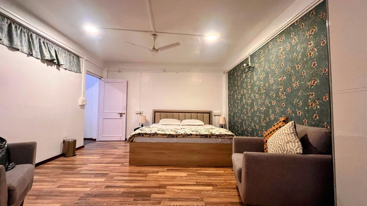 Adams Haven private Rooms - Tap to explore photos