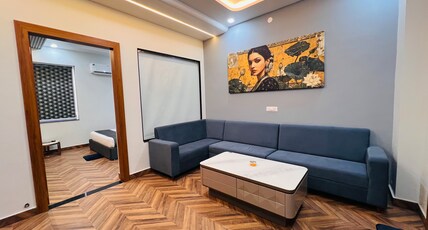 Hotel yuvraj inn Room Type - 1 Bedroom Suite with City View Hotel yuvraj inn Room Type - 1 Bedroom Suite with City View