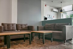 Hotel O by OYO The Royal Collection