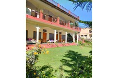 Ananad Ganga Yoga Guest House