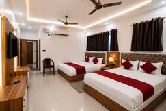 Address of Hotel Devansh Inn