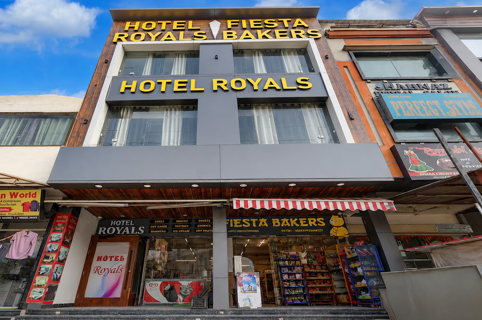 Hotel Royals, Zirakpur - Tap to explore photos