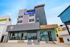 FabHotel New Srinika Premium
