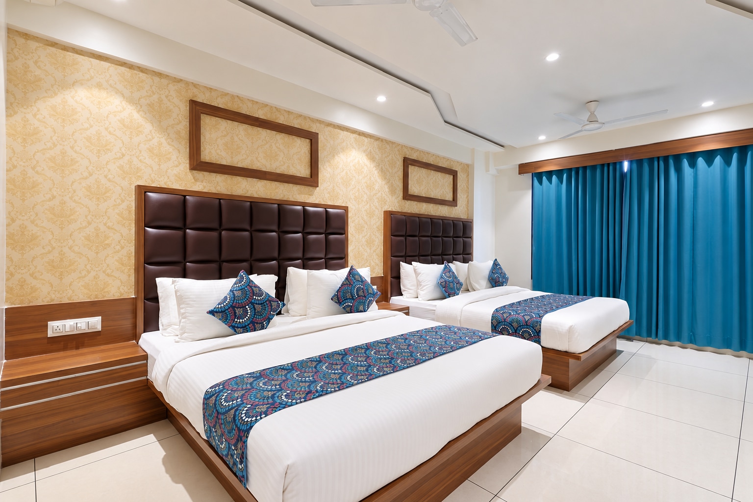 Hotel Royal Square, Ahmedabad - Tap to explore photos