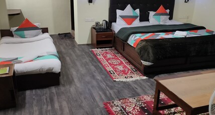 Hotel Tashi Norling Room Type - Triple Bed Room