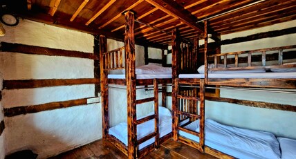 Parvati's Lap Hostel & Camps Room Type - Mountain View Wood Dorm Luxury Room