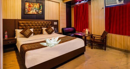 Airport Hotel Runway Room Type - Deluxe room