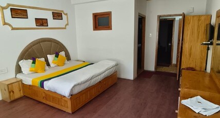 Hotel Dream Run by The White rookies Room Type - DELUXE ROOM
