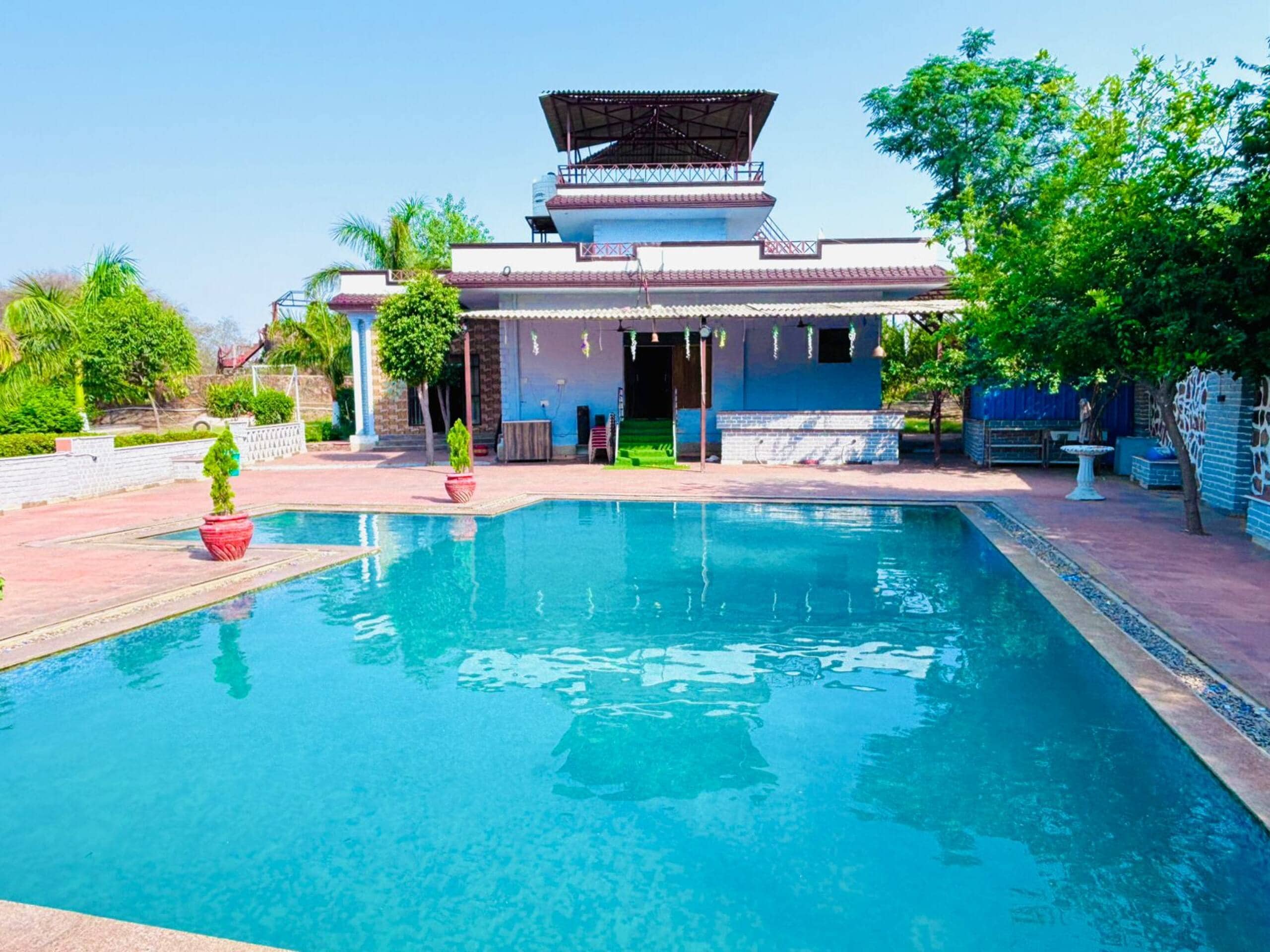 Zyra Farm Aravali Farmhouse 4BHK With Pool - Tap to explore photos