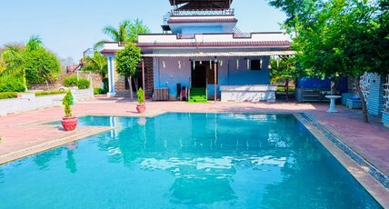 Zyra Farm Aravali Farmhouse 4BHK With Pool Room Type - Zyra Farm Aravali Farmhouse 4BHK With Pool