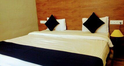 Elephant Pushkar Room Type - Super Deluxe Room