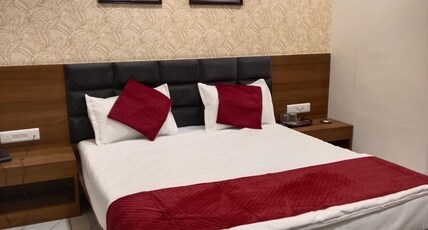 HOTEL LONGSTAY Room Type - Deluxe room