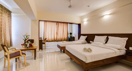 HOTEL BMS Room Type - Triple Bed AC Room