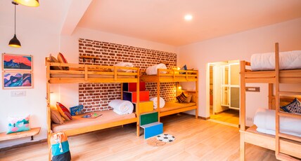 Zostel Plus Mussoorie (Kempty) Room Type - 1 Bunk Bed | 6 Bed Mixed Dorm | Shared en-suite washroom
