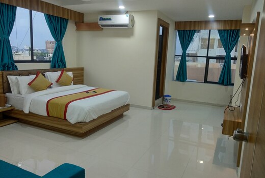 Hotel Rest & Ride