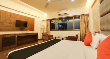 Waii International Hotel Room Type - Super Deluxe
