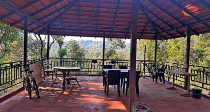 The Leaf N Lantern Room Type - Family Room with Garden View