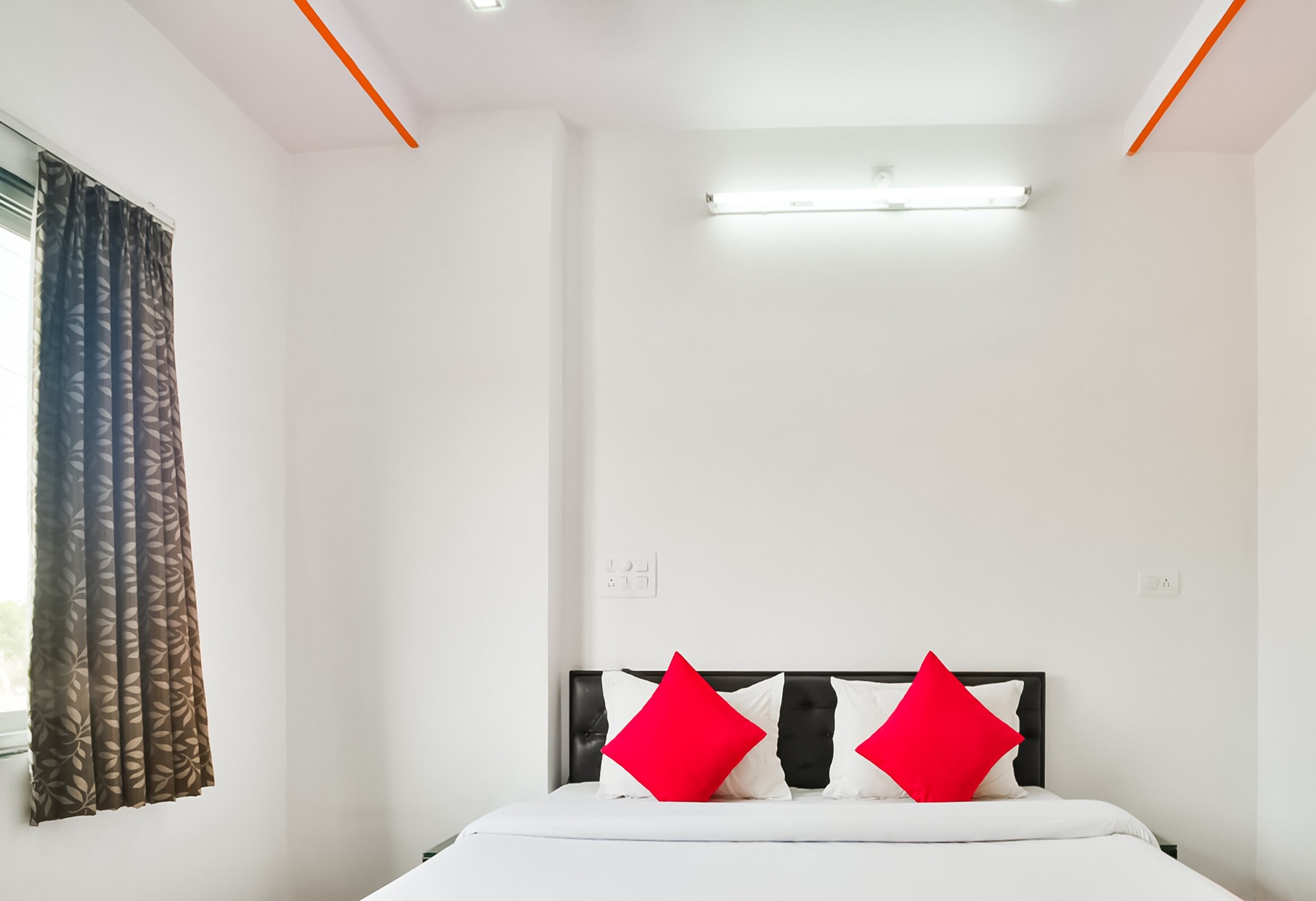 basant residency - Tap to explore photos