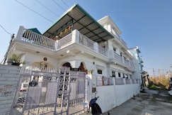 Address of Spacious Homestay near Nepali Farm Bharat Villa