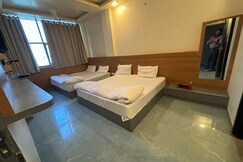 Hotel Shyam Sarover