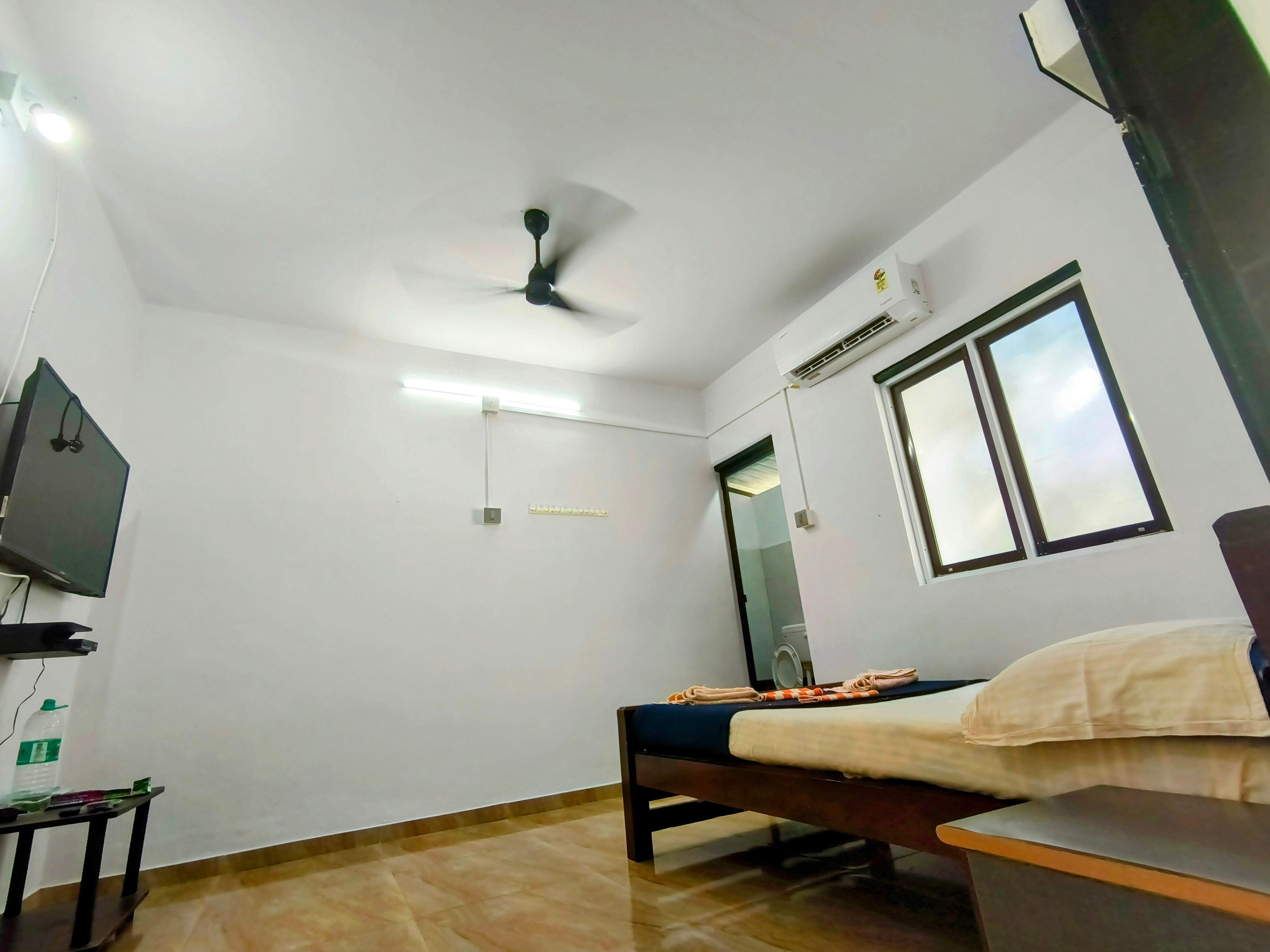Kshiki hHomestay - Tap to explore photos