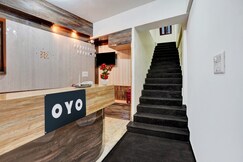 Hotel O CM RESIDENCY