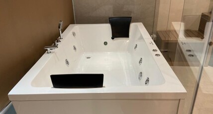 Enrise by Sayaji, Chandrapur Room Type - Royal Suite