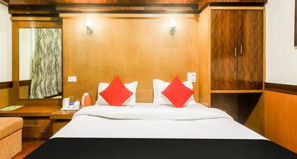 Hotel Gajrajj Room Type - Super Deluxe