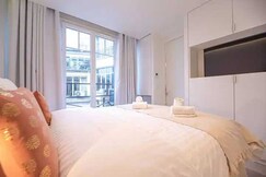 Superb Appt with AC - 2BD/6P - Madeleine/Opera