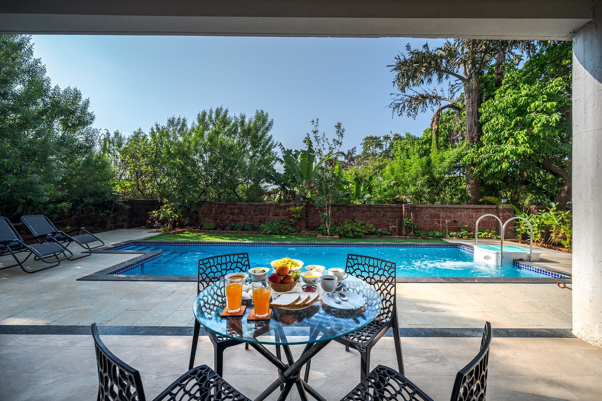 SaffronStays Casa Amore - Tap to explore photos