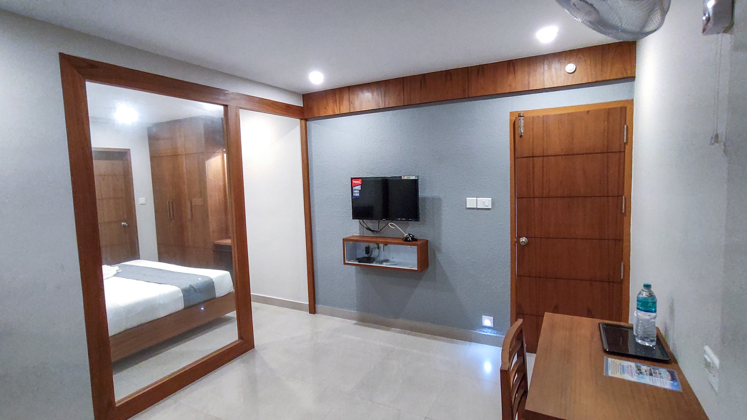 Safa Residency - Tap to explore photos