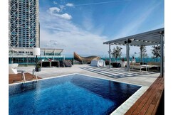 Sofitel Barcelona Skipper