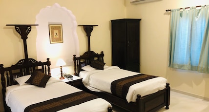 Khandela Haveli - A Boutique Heritage Hotel Room Type - Deluxe Room Khandela Haveli - A Boutique Heritage Hotel Room Type - Deluxe Room